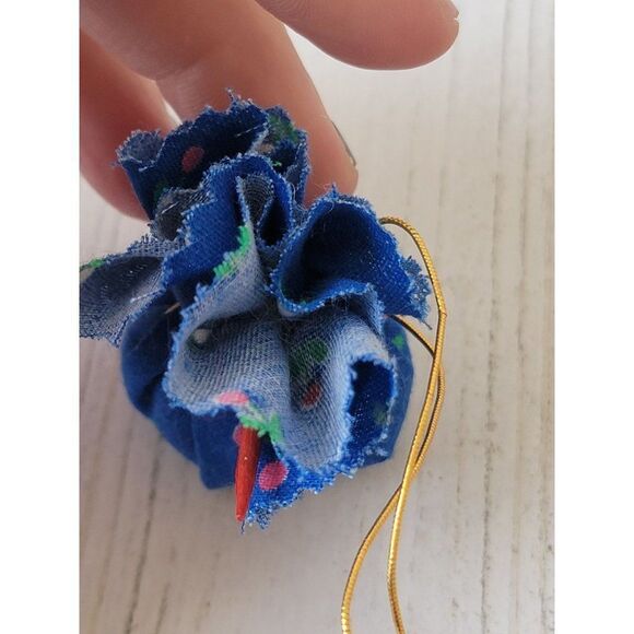 Mini blue flower Santa gift bag ornament Xmas decor - Picture 3 of 4